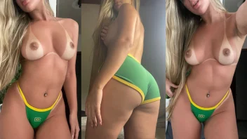 Amanda Alcunha bronzeada e nua em cena vazada no Xvideos