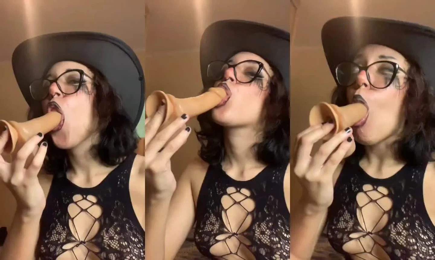 Gótica safada usa brinquedo sexual novo e dá um show de tesão