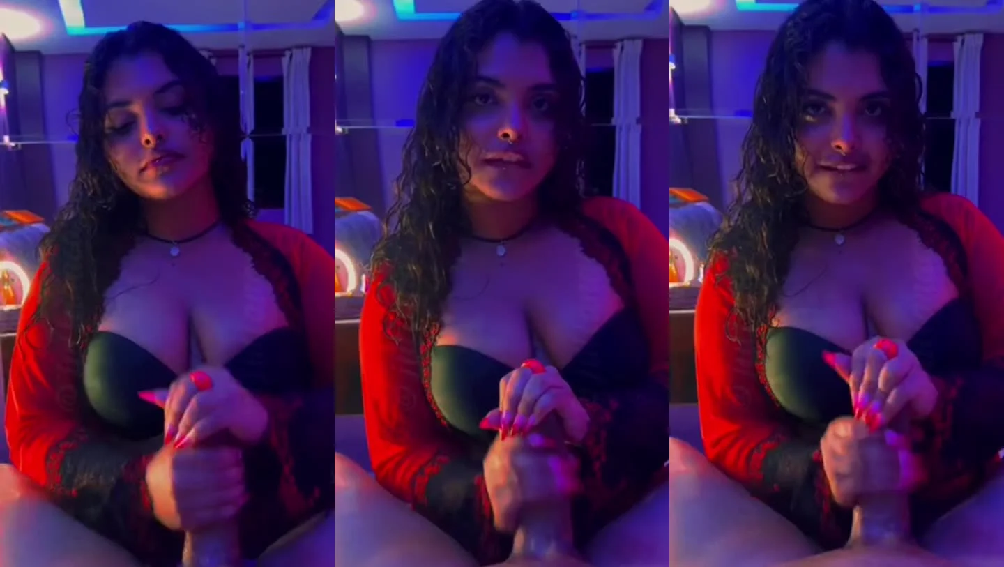 Juliana Coxa Gostosa Punheta Explícita e Safada